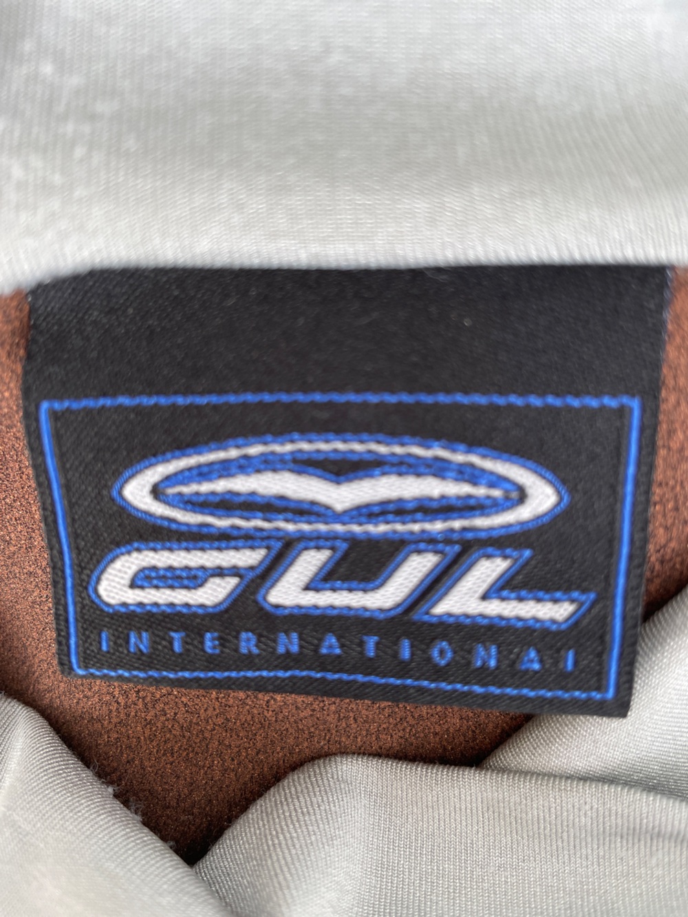 Gul International Titanium 2 Rash Guard, Size XL, Gray/Navy/Red - Picture 6 of 8